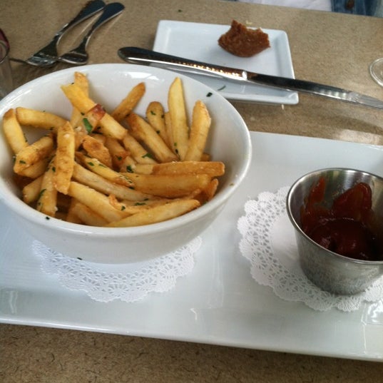 The truffle fries are beyond heavenly.