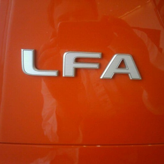 2/10/2012에 Alex T.님이 Stevinson Lexus Of Frederick에서 찍은 사진