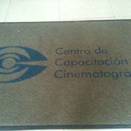 8/27/2011 tarihinde Alviseni L.ziyaretçi tarafından Centro de Capacitación Cinematográfica, A.C. (CCC)'de çekilen fotoğraf