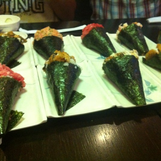 Foto tomada en Sushi Temakeria Doo Doo  por Cintia ~ Lina el 2/26/2012