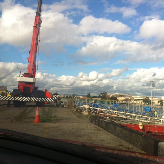 Dock 1. Dock 1