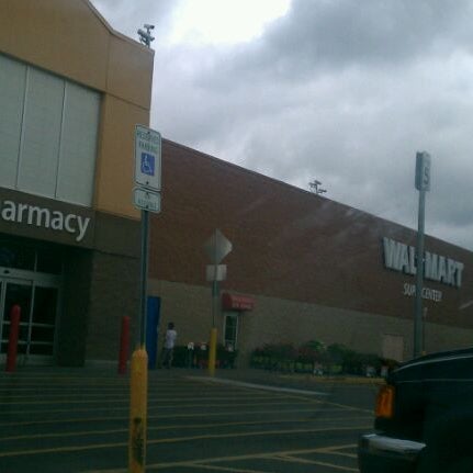 Walmart Supercenter - Kingsport, TN