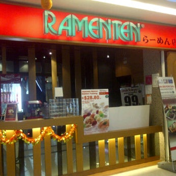 1/29/2012에 Aditya A.님이 Ramen-Ten | Shin Tokyo Sushi™에서 찍은 사진