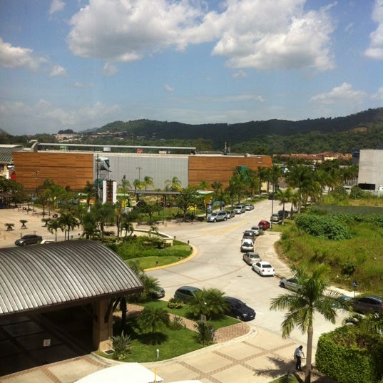 Photo taken at Courtyard by Marriott San Salvador by Wendy D. on 7/6/2012