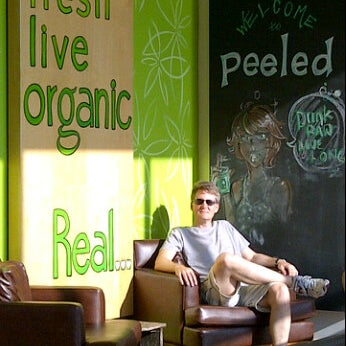 Photo taken at Peeled by Claudia B. on 7/15/2012