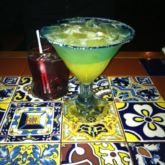 Photo taken at Chili&#39;s Grill &amp; Bar by Miguel B. on 2/29/2012