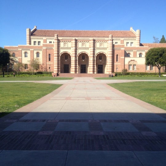 UCLA Wilson Plaza College Quad in Los Angeles
