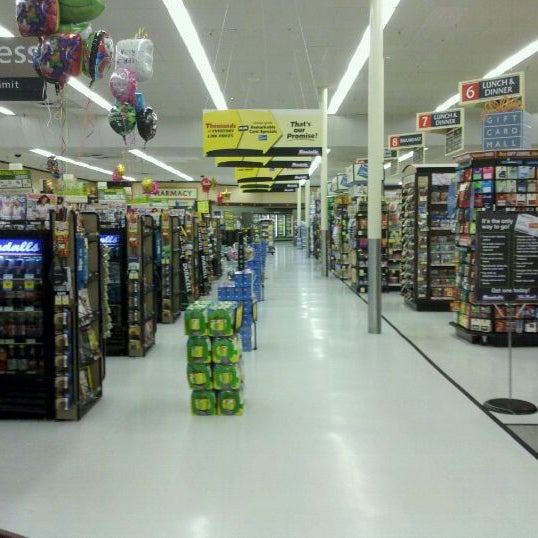 Randalls (Now Closed) Grocery Store