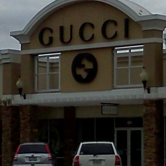 Photos at Queenstown Premium Outlets Queenstown, MD