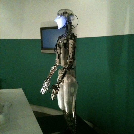 Photo taken at Continium Discovery Center by Helg V. on 6/23/2012