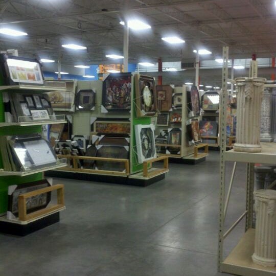 At Home Furniture / Home Store in Stockbridge