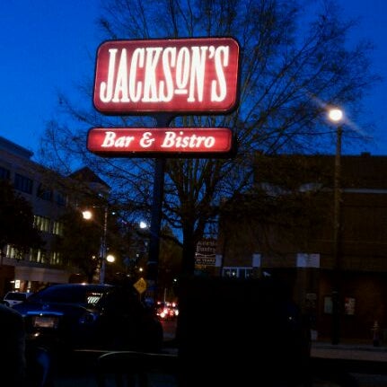 Photo taken at Jackson&#39;s Bar &amp; Bistro by Denise on 11/7/2011