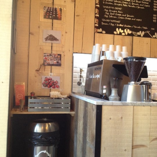 Photos at Vive La Crêpe Lincoln Square 47 tips from 2199 visitors