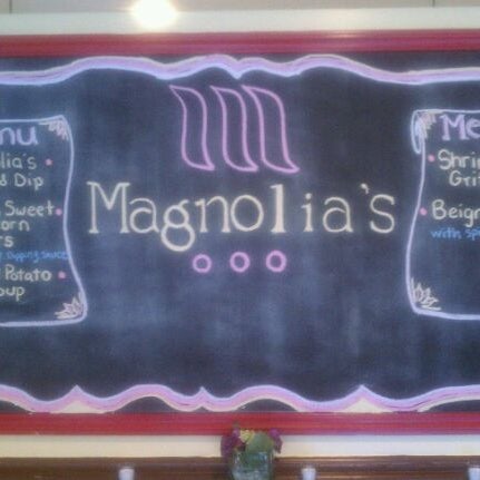 Photo taken at Magnolia&#39;s by Prentiss E. on 3/1/2012