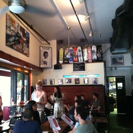 Photo taken at Epstein&#39;s Bar by Daveeed on 9/3/2012