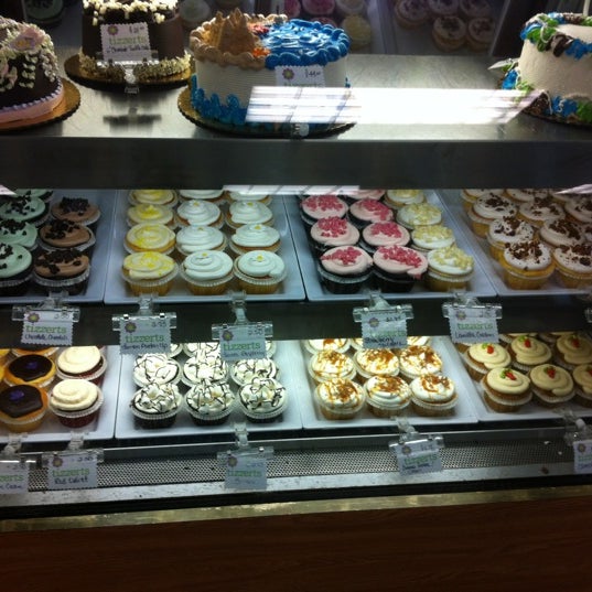 8/21/2012 tarihinde John G.ziyaretçi tarafından Suárez Bakery'de çekilen fotoğraf