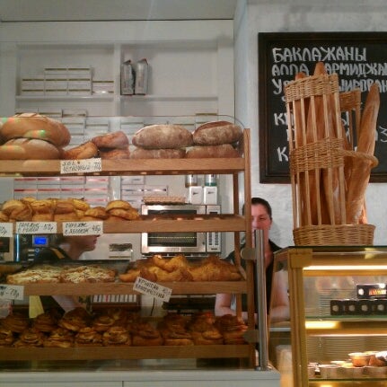 братья караваевы сырники. кулинарная лавка братьев караваевых торты. пекарня братьев караваевых. кафе братья караваевы меню. людмила покутнева ресторатор.