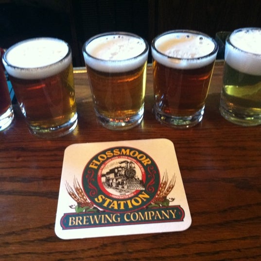 Flossmoor Station Restaurant & Brewery 50 tips