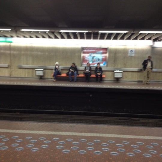 Das Foto wurde bei Centraal Station (MIVB) von Lennart Q. am 11/4/2011 aufgenommen