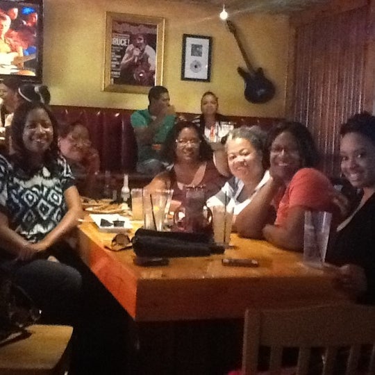 Photo taken at Cadillac Ranch Southwestern Bar &amp; Grill by Andrea C. on 4/21/2012