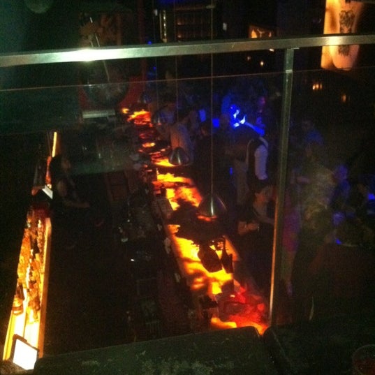 3/25/2012にCindy B.がTattoo Barで撮った写真