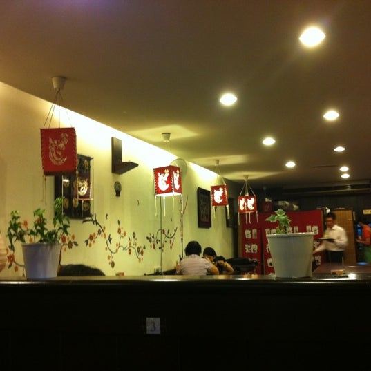 Asian Food House 1 tip from 40 visitors