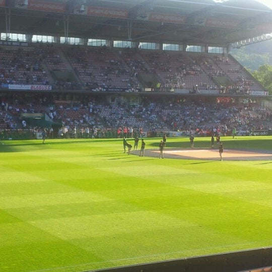 Photo taken at Gerhard Hanappi Stadium by Nikola N. on 8/18/2012