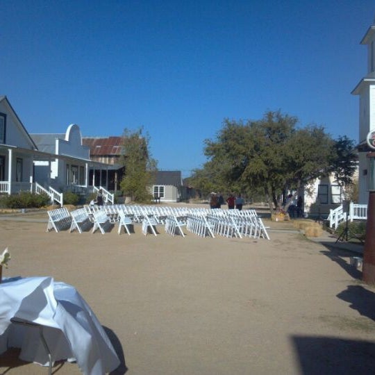 Photo taken at Star Hill Ranch by El J. on 11/13/2011