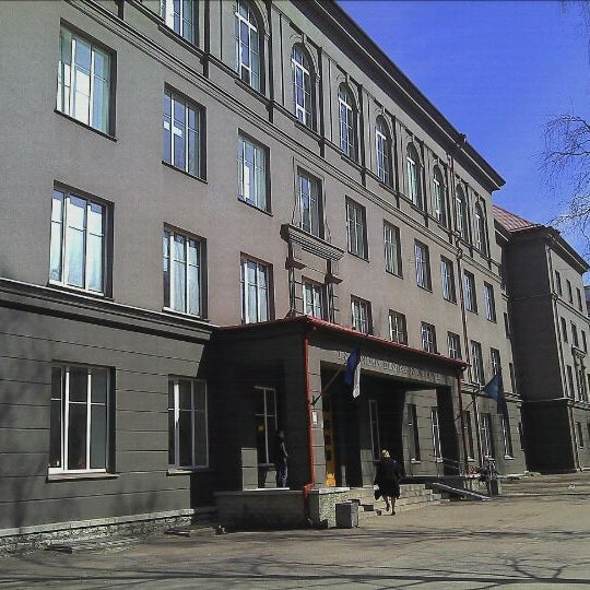 4/28/2011에 Jaak E.님이 Estonian Business School에서 찍은 사진