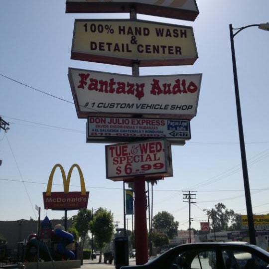 Blue Wash Express Car Wash Reseda, CA