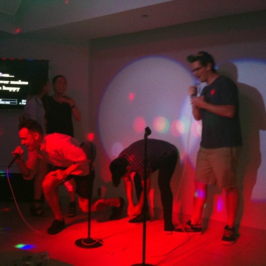 Photo taken at Pulse Karaoke by Cristina F. on 7/4/2012