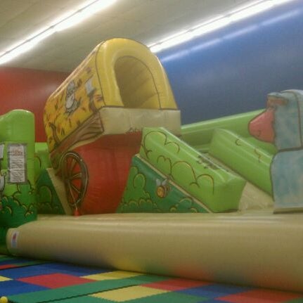 loco motion inflatable play