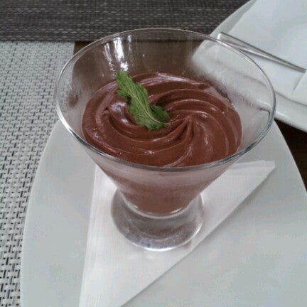 El mejor mousse de chocolate de todo Panamá! Hechi así como el francés. A los chocolatras los encantarán!...