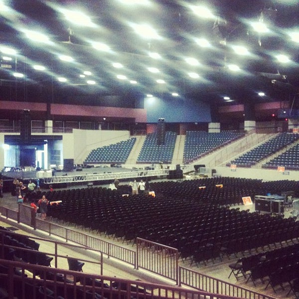 Foto tirada no(a) The Arena por Holley M. em 8/28/2012