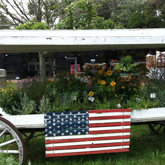 Photo taken at Amagansett Farmers Market by meaghan h. on 8/11/2012