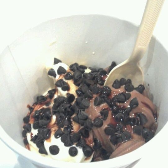 5/1/2012에 Robin L.님이 Zainey&#39;s Frozen Yogurt에서 찍은 사진