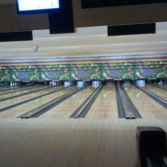 Kingpins Bowling Alley
