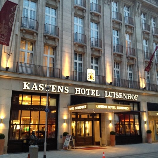 Photo taken at Kastens Hotel Luisenhof by John Chang Young K. on 2/22/2012