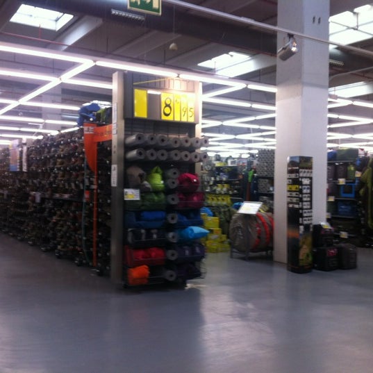 Fotos en Decathlon Usera Orcasitas Madrid, Comunidad de Madrid