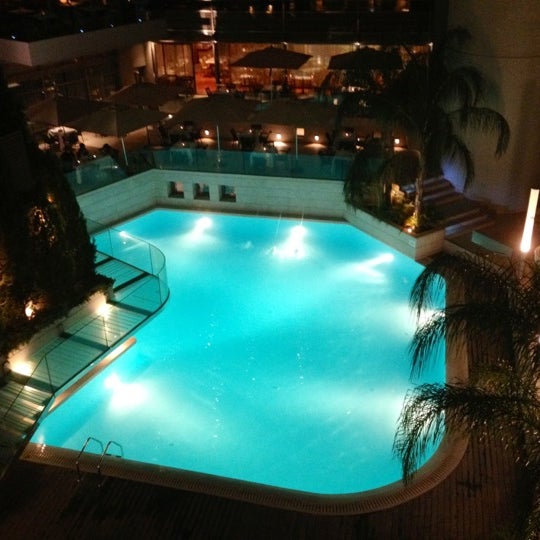 Foto scattata a Galaxy Hotel da Chryssa A. il 8/18/2012