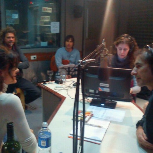Снимок сделан в Radio Palermo пользователем Gabriel C. 6/7/2012