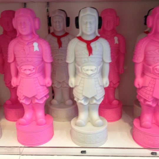 Micheenli Guide Unique gift shops in Singapore