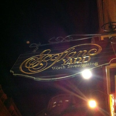 รูปภาพถ่ายที่ Scotland Yard Pub โดย Philip D. เมื่อ 7/21/2012