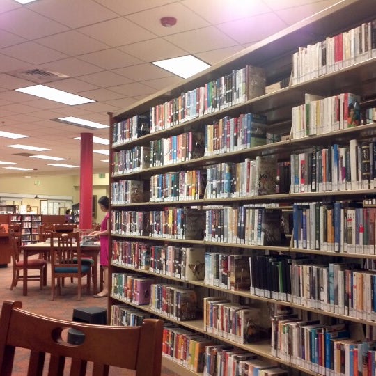 Ocee Library Kütüphane