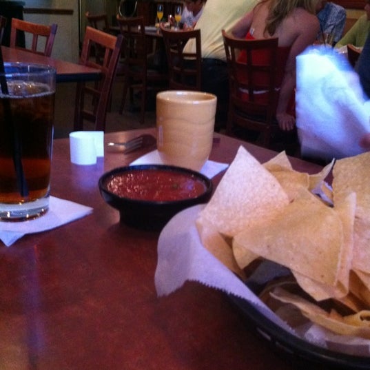 Das Foto wurde bei Red Mesa Restaurant von Colette M. am 6/10/2012 aufgenommen