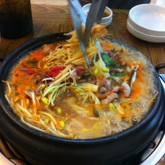 버섯잔치집