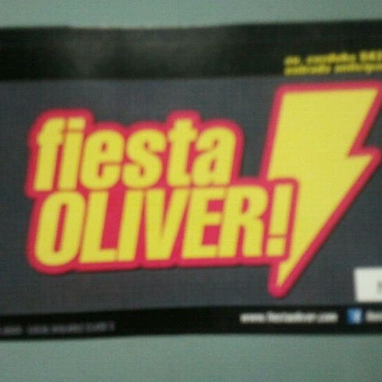 รูปภาพถ่ายที่ Fiesta Oliver โดย Marcelo V. เมื่อ 5/26/2012