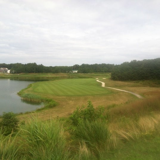 Photo taken at McCullough&#39;s Emerald Links by Dan on 7/22/2012