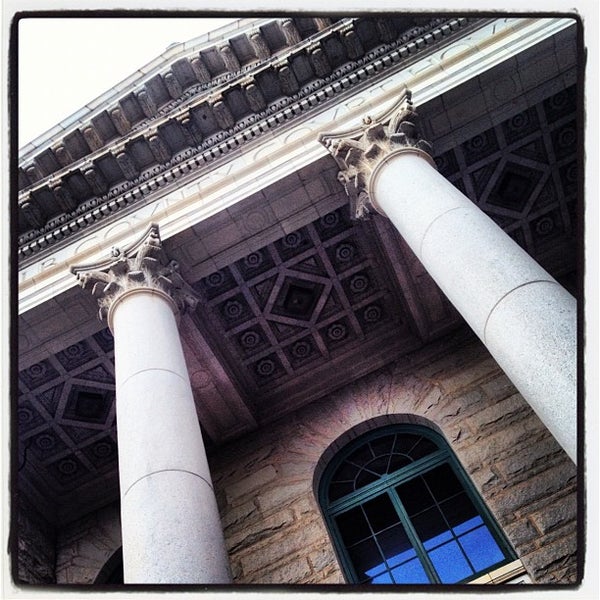 Old Courthouse on the Square - 1 tip