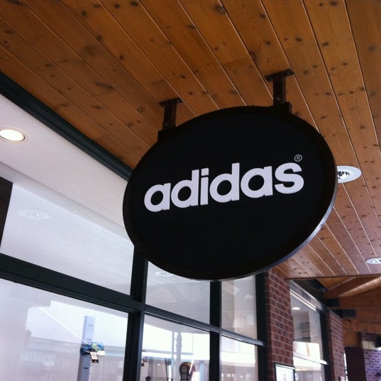 adidas outlet pear mill